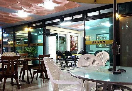 Cherbourg Hotel Cheonan Exterior foto
